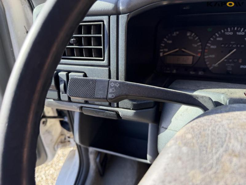 VW Caravelle personbil 22