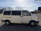 VW Caravelle personbil 4