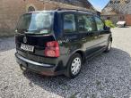 VW Touran 1,6 personbil  5