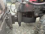 Yanmar 155 D traktor 4WD med kost 48