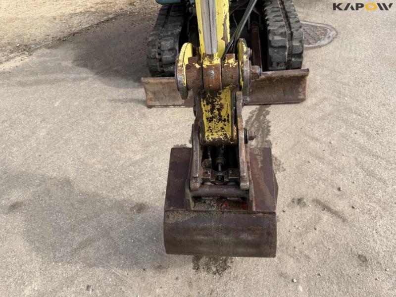 Yanmar B25V minigravemaskine 14