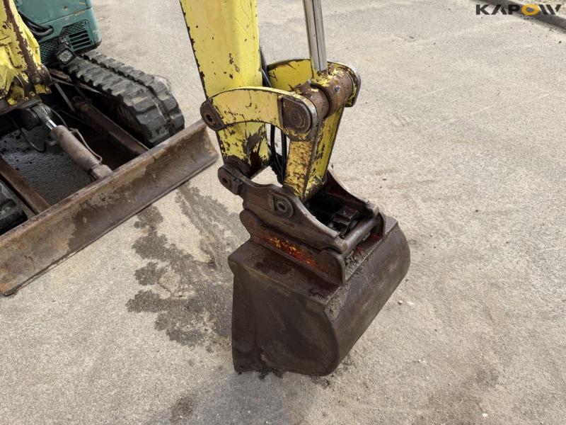 Yanmar B25V minigravemaskine 15