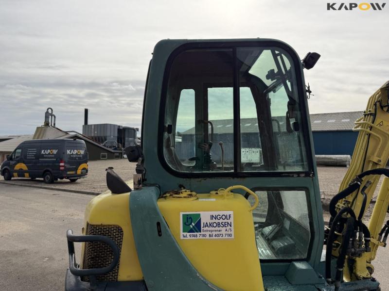 Yanmar B25V minigravemaskine 21