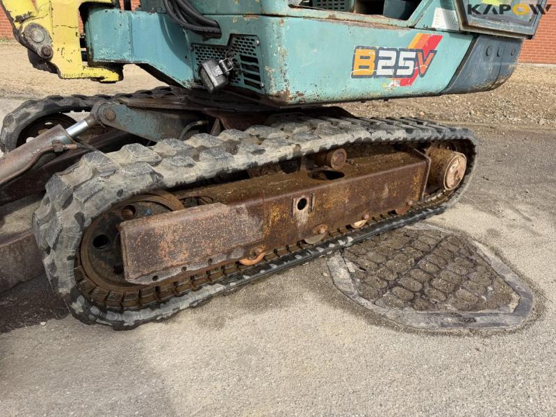 Yanmar B25V minigravemaskine 32
