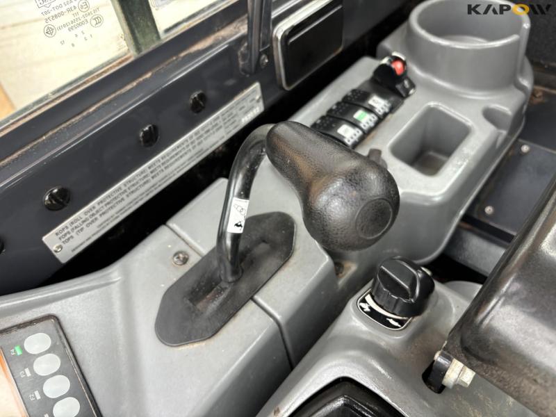 Yanmar Vio 33-6 minigravemaskine med tilt 32