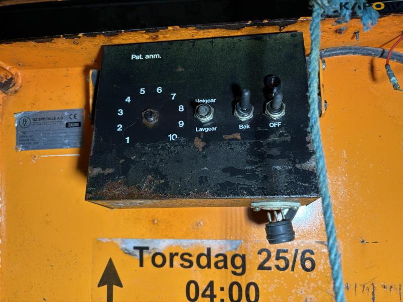 Zacho SK 500B asfaltskærer 24