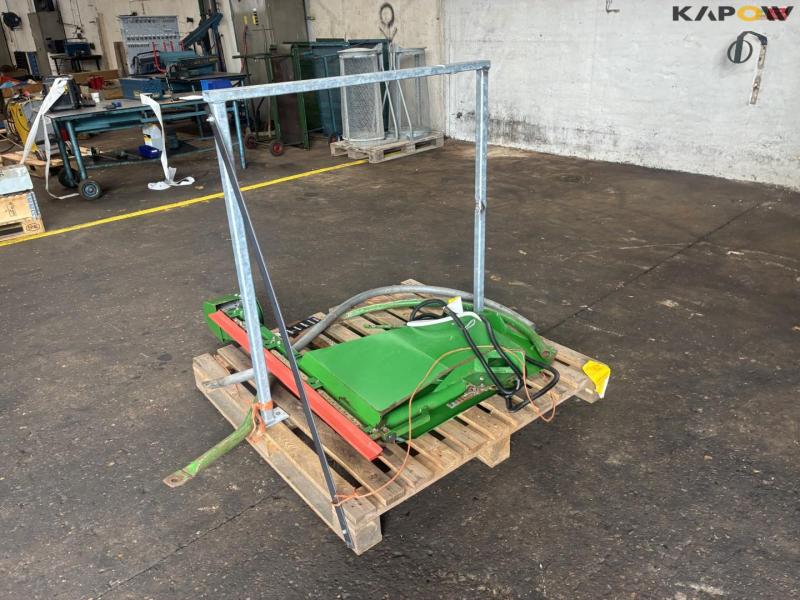 Zurn sidekniv til John Deere 4
