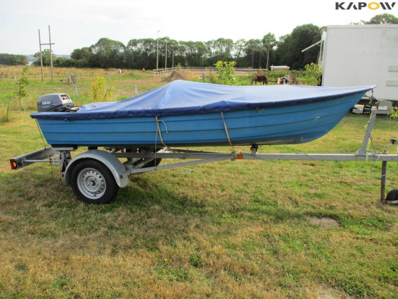 12-foot boat with motor and trailer 1