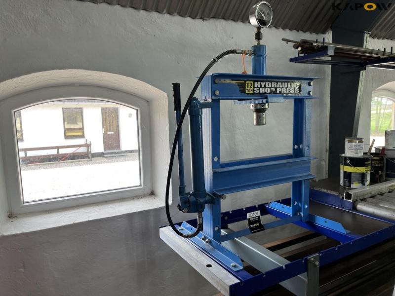 12 ton presses 3