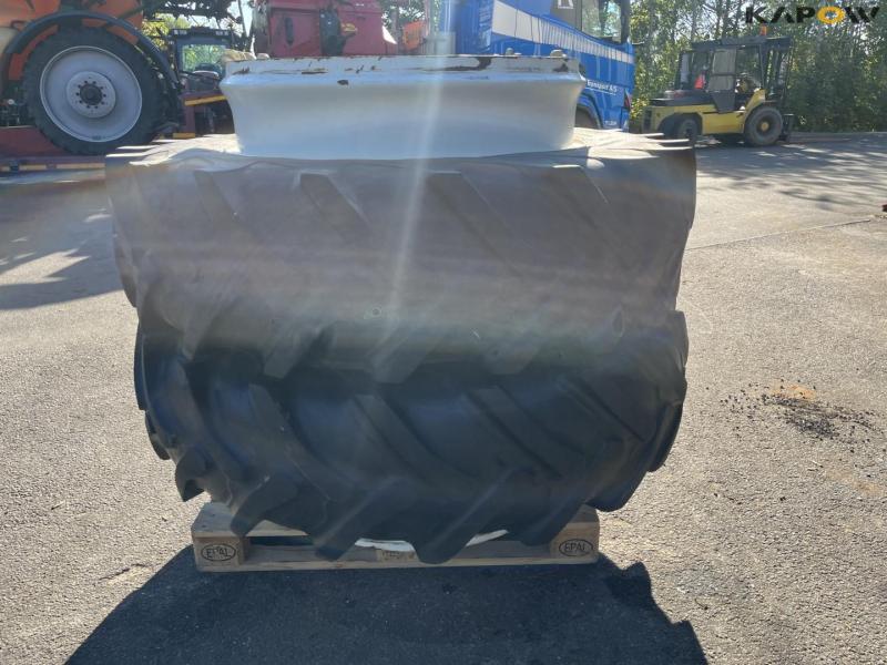 16.9-38 twin wheels with 8 pcs. lock 8