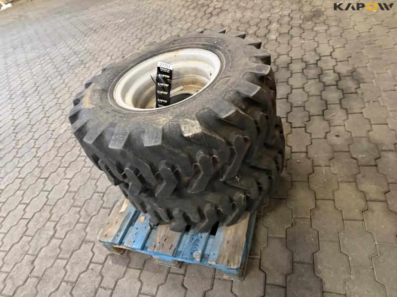 2 x Wheels size 12.5-18 9