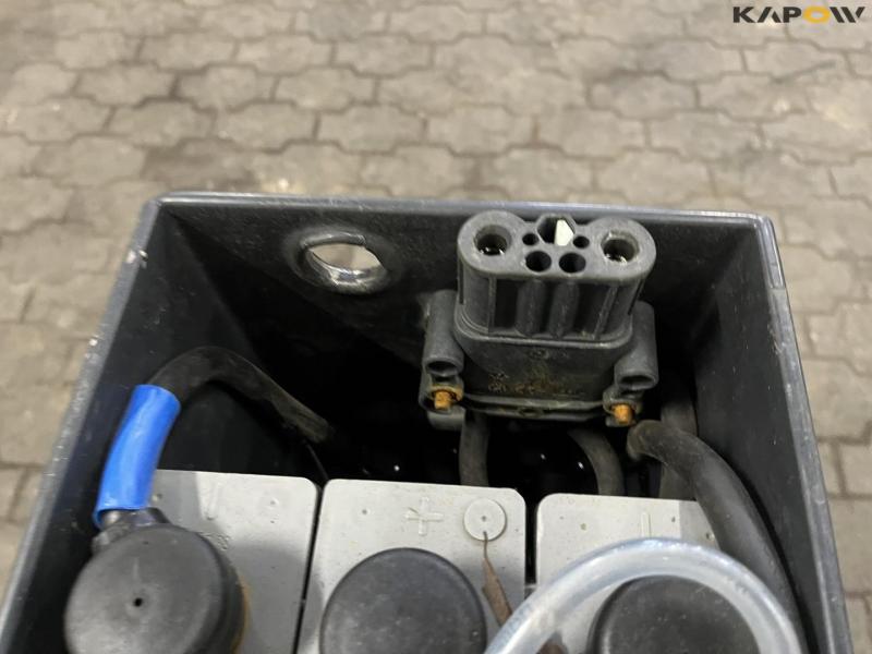 24V forklift battery 11