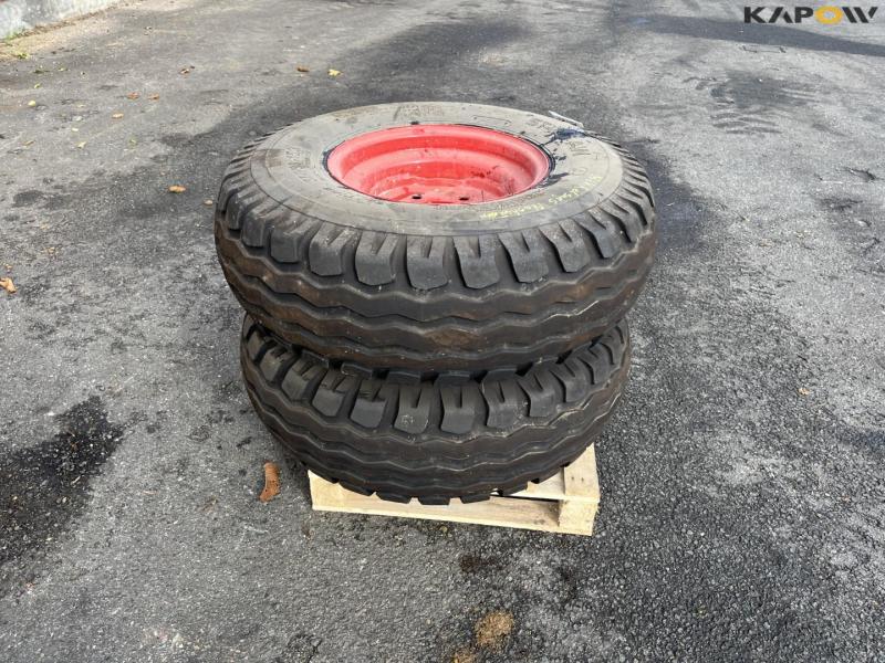 300/80-15.3 complete wheels 4