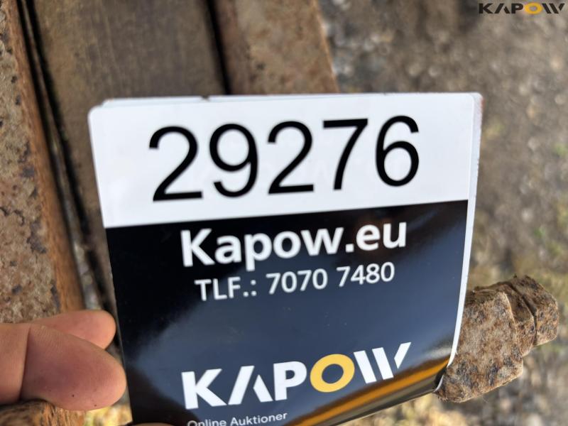 4 wheeled carriage 38