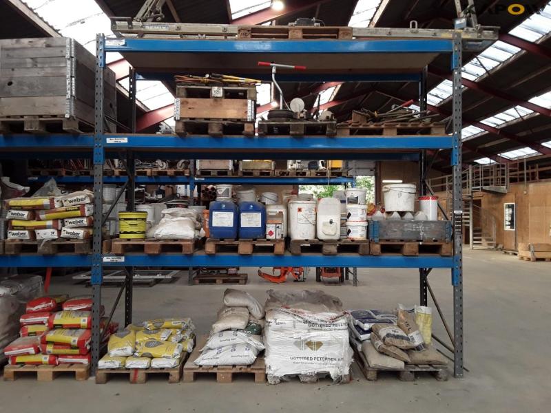 5-bay pallet rack 8
