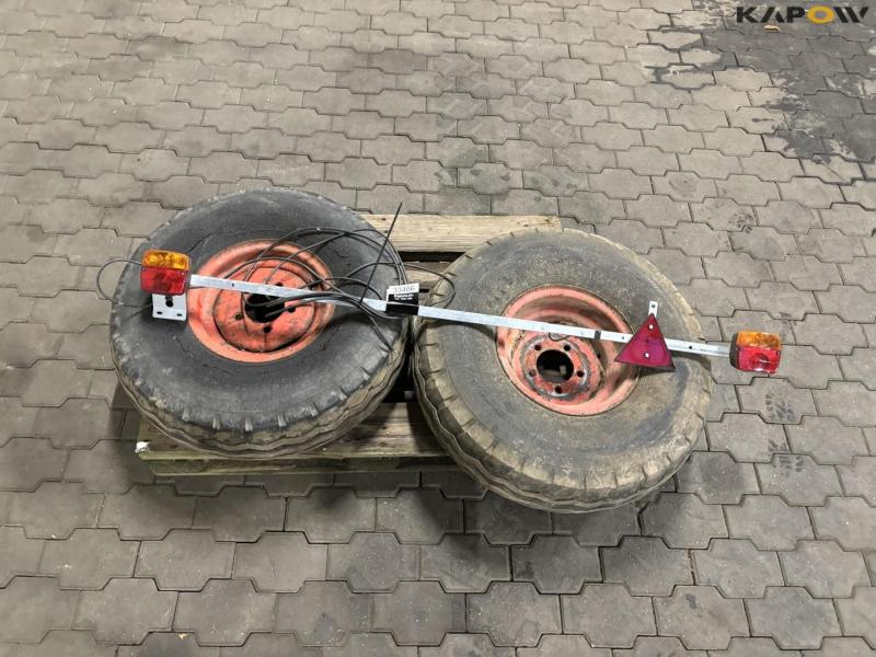 9.00-13 complete wheels 10