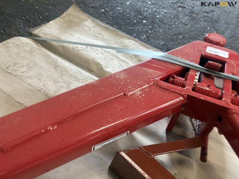 A-frame pull 12