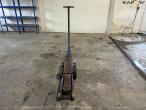 AC 6000kg jack 2