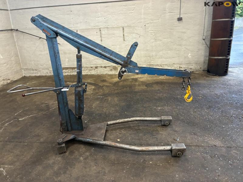AC K1. 11 workshop crane 2