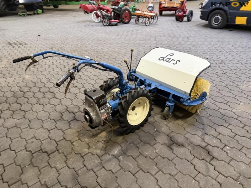 Acme 330B tool carrier with broom 5