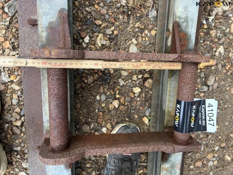 Planer blade for quick hitch 12