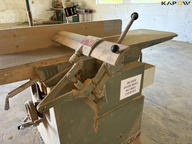 Surface planer 23