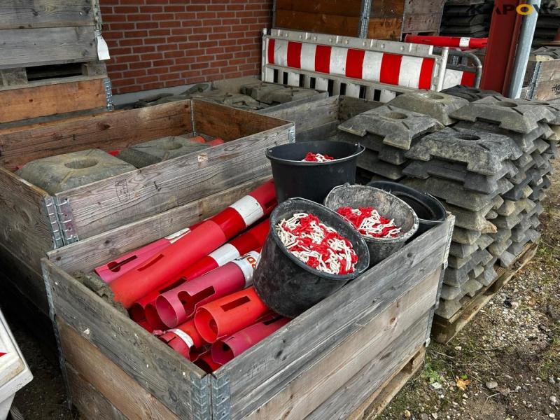 Barrier equipment 2