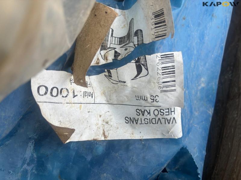 Spacers for reinforcement 26