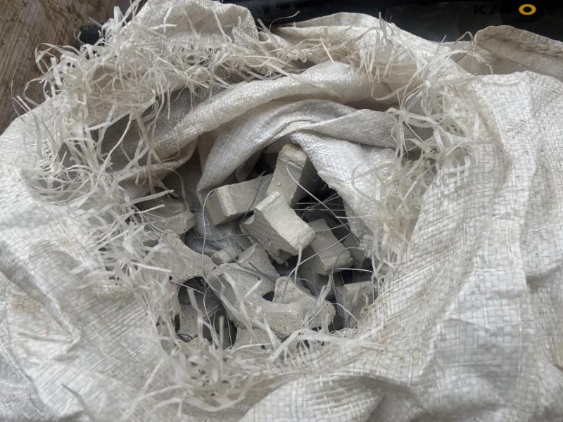 Spacers for reinforcement 38
