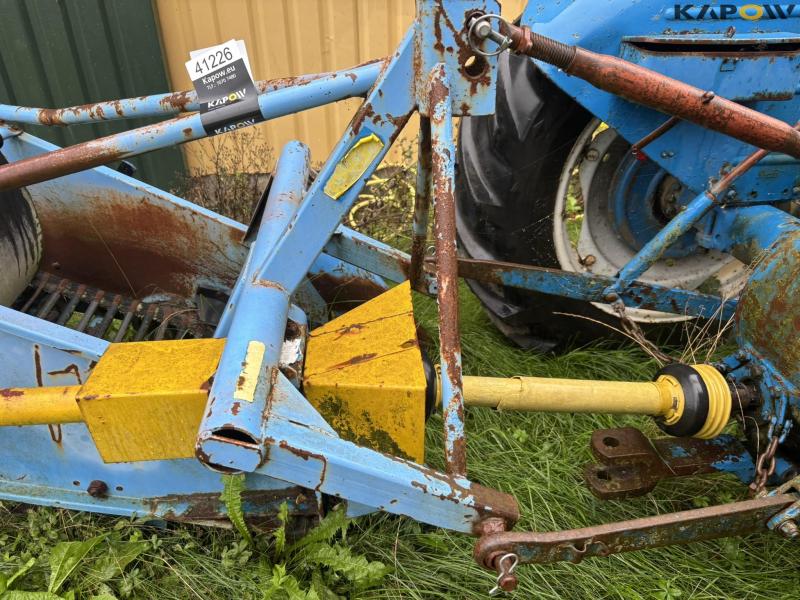 Agromet-Pionier Z649 potato digger 15