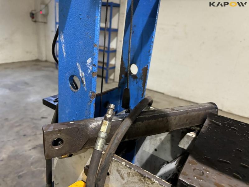 Aj Wholesale presses 19