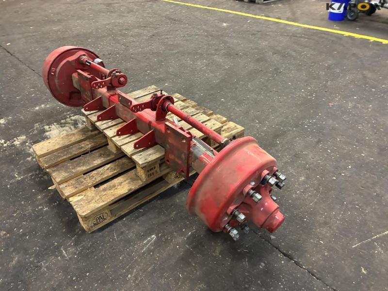 Axle with brakes 5