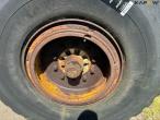 Axle with wheels 23