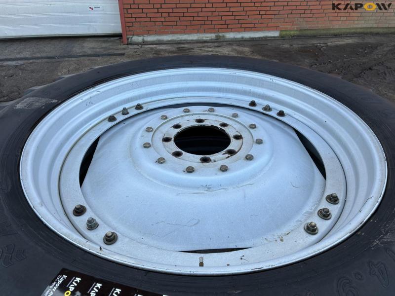 Allaince 270/95-R36 complete wheels 9