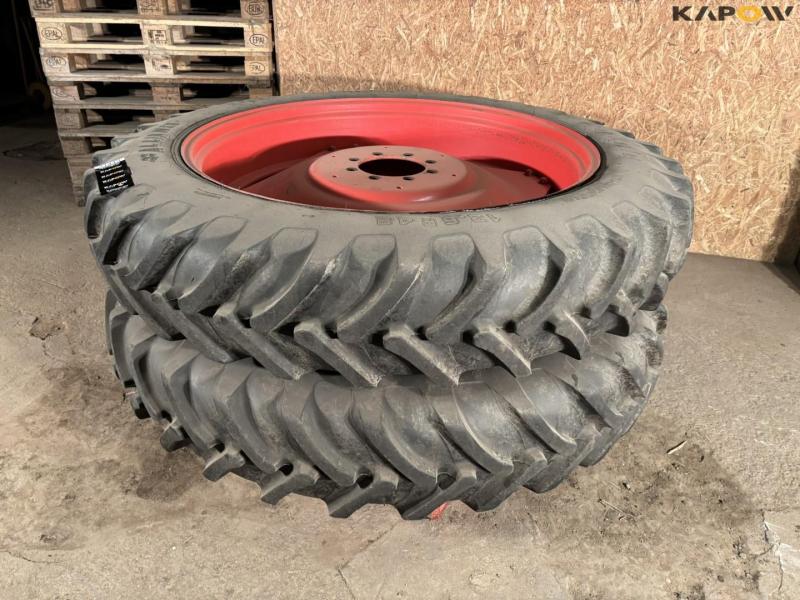 Alliance 13.6-R48 complete wheel 1