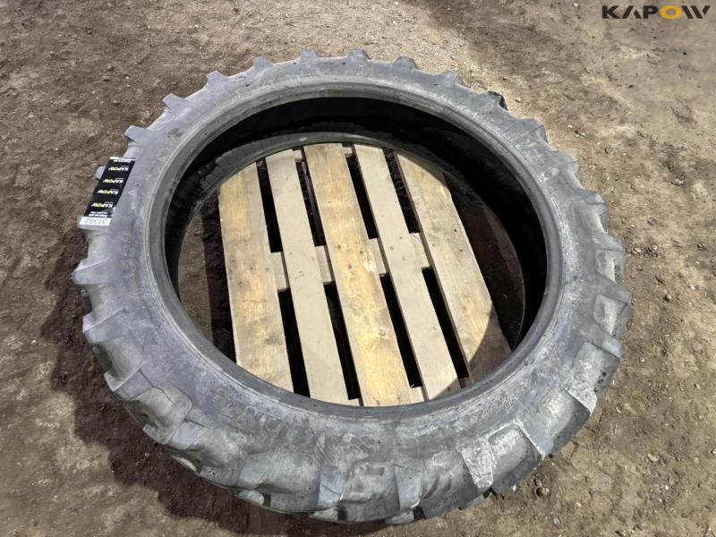 Alliance 270/95-R42 tires 4