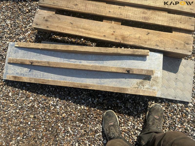 Aluminum ramps - 2 sets 23