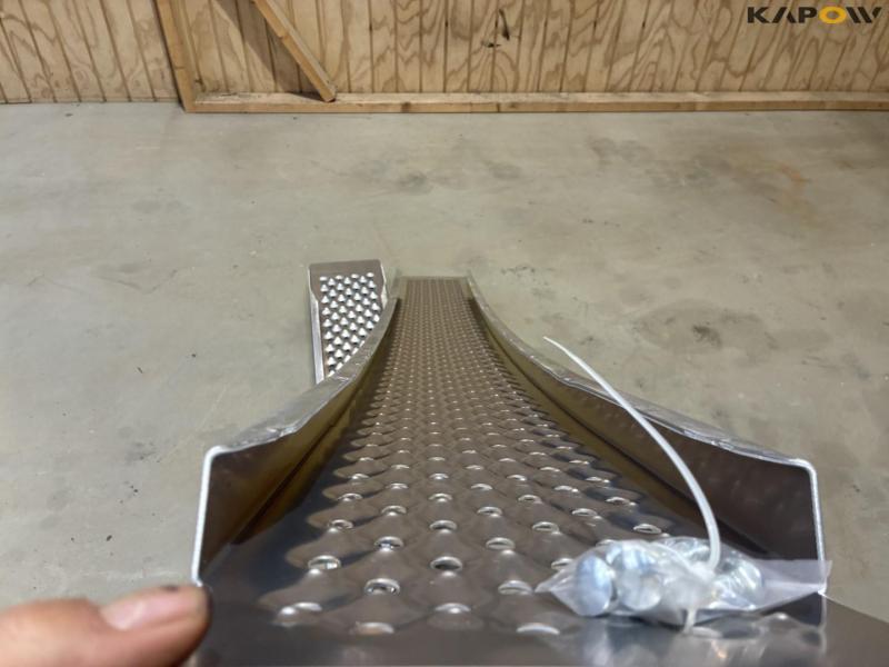 Aluminum ramps 14