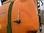 Amazone UF1501 lift sprayer 26