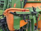 Amazone UX 6200 Super trailer sprayer 30 meters 44