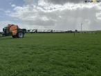 Amazone UX 6200 Super trailer sprayer 30 meters 49