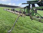 Amazone UX 6200 Super trailer sprayer 30 meters 63