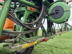 Amazone UX 6200 Super trailer sprayer 30 meters 72