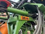 Amazone UX 6200 Super trailer sprayer 30 meters 75