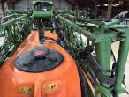 Amazone UX4200 trailer sprayer 68