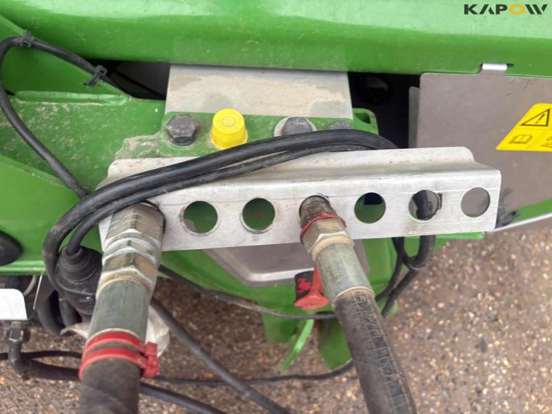 Amazone ZA-M ultra 3000 fertilizer spreader 14