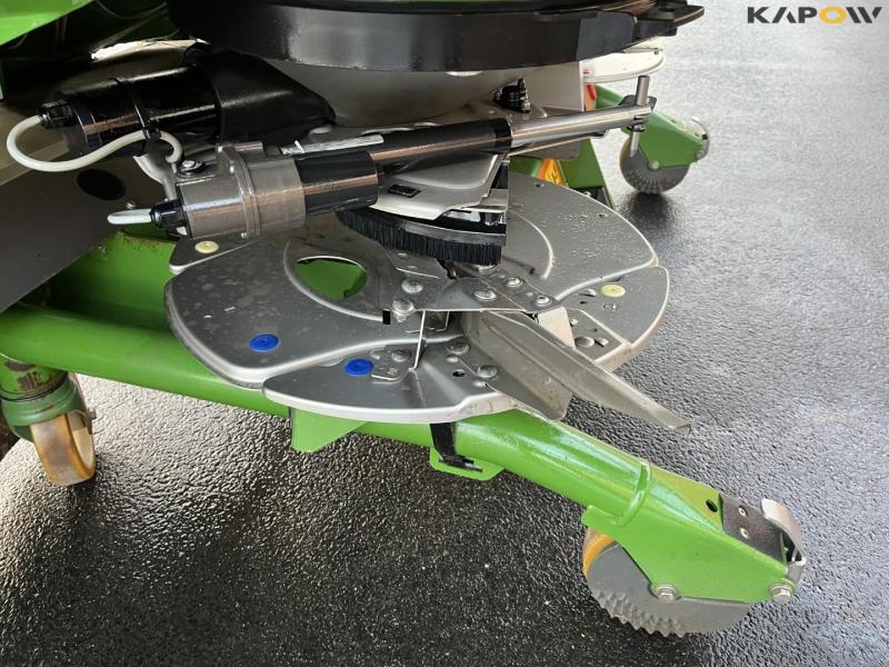 Amazone ZA-TS 4200 fertilizer spreader 9
