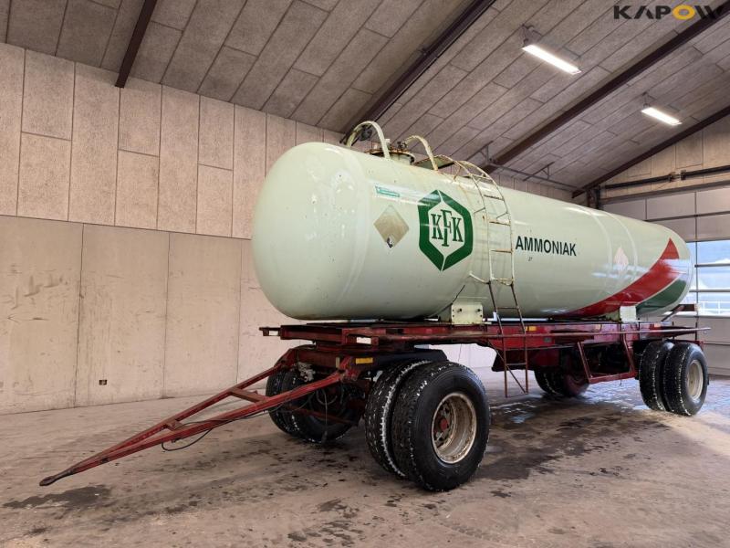 Ammonia truck 1