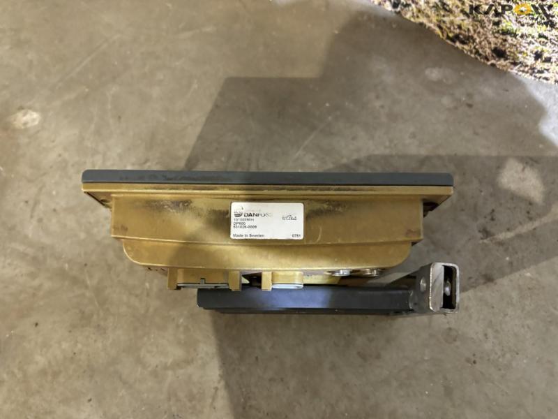 AP 25 Slurry tanker. 74