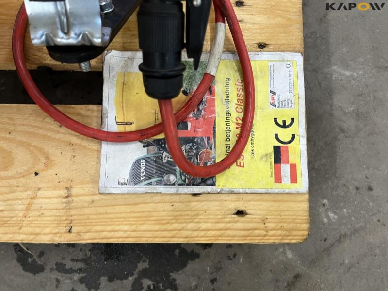 APV ES 100 M2 Classic mounted seeder 11